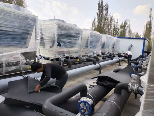 Latest company case about heat pumps for hotel hot water project